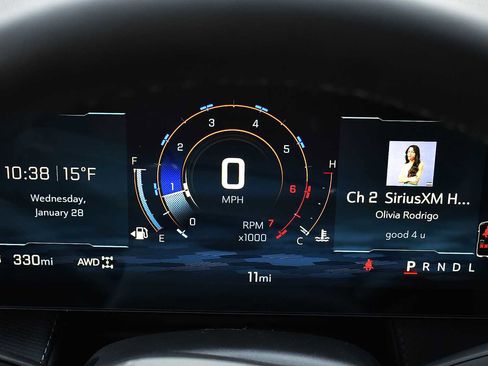 New 2026 Chevrolet Equinox LT w/ Convenience Package II image 13