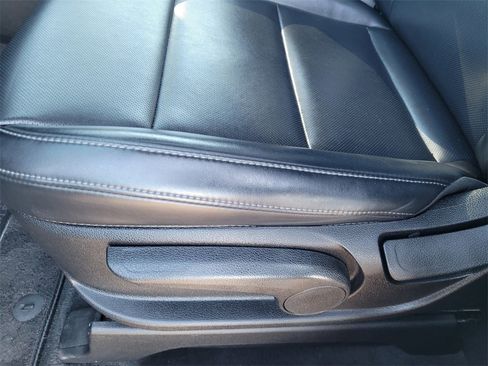 Used 2024 Kia Telluride LX image 27