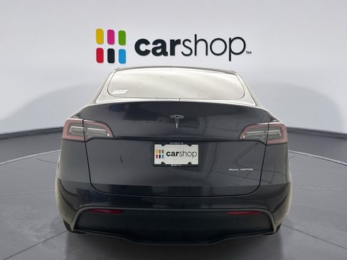 Used 2025 Tesla Model Y Long Range AWD/4WD image 4