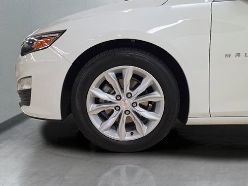 Used 2025 Chevrolet Malibu LT image 10