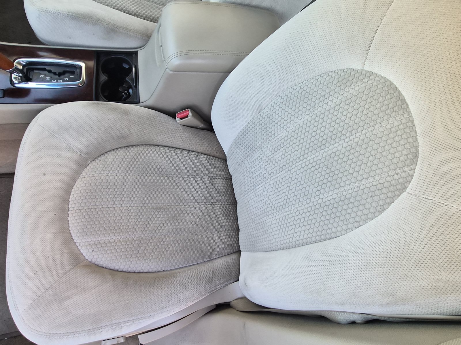 Used 2010 Buick Lucerne CX w/ CX Premium Appearance Package FWD image 13