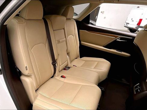 Used 2020 Lexus RX 350L FWD w/ Premium Package image 17