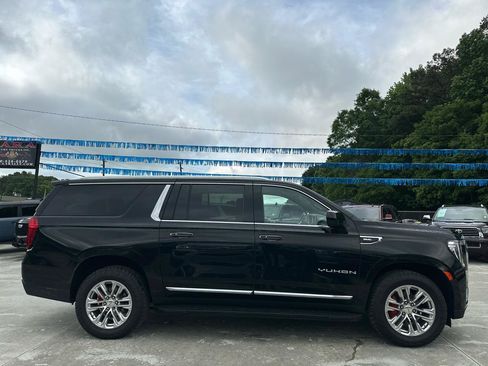 Used 2021 GMC Yukon XL SLT RWD image 8