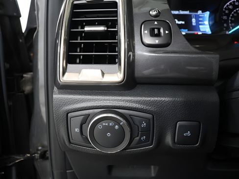 Used 2020 Ford Ranger Lariat w/ Equipment Group 501A Mid AWD/4WD image 19