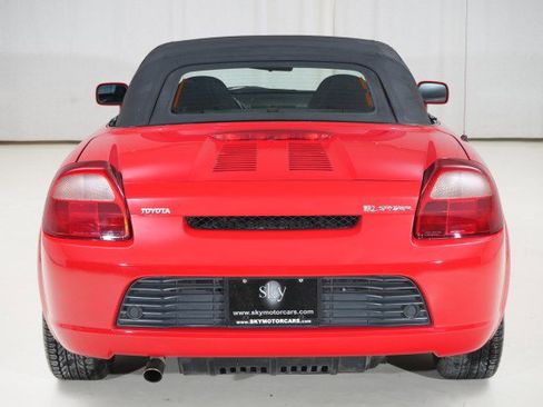 Used 2001 Toyota MR2 image 16