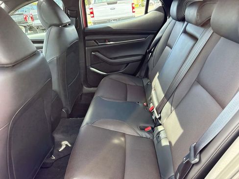 Used 2026 MAZDA MAZDA3 Hatchback w/Premium Plus Pkg image 10