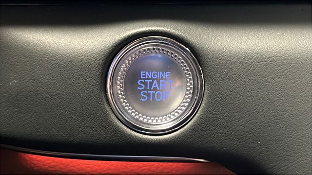 Used 2025 Genesis GV80 3.5T Advanced AWD/4WD image 23