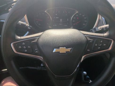 Used 2023 Chevrolet Equinox LT AWD/4WD image 26