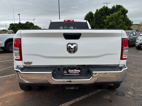 Used 2024 RAM 3500 Tradesman w/ Chrome Appearance Group AWD/4WD image 5
