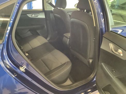 Certified 2023 Kia Forte LXS w/ LXS Technology Package image 18