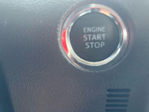 Used 2023 Toyota 4Runner Limited AWD/4WD image 31