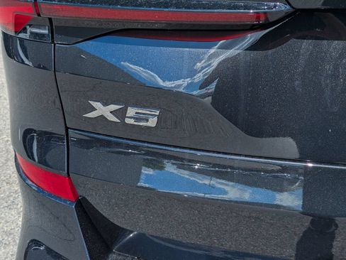 New 2026 BMW X5 xDrive40i AWD/4WD image 6