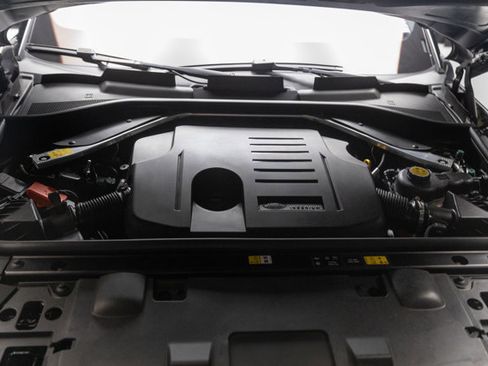 Used 2023 Land Rover Range Rover Sport SE image 35
