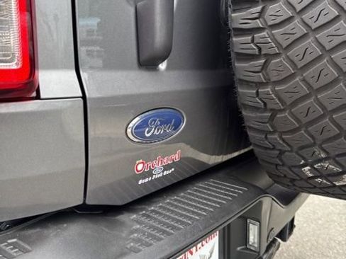 Used 2021 Ford Bronco Black Diamond w/ Sasquatch Package image 9