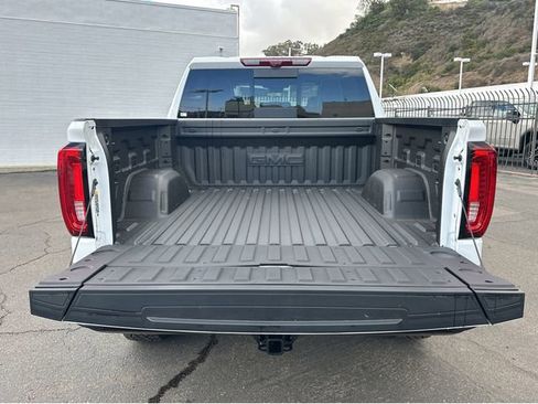 New 2026 GMC Sierra 1500 AT4X AWD/4WD image 31