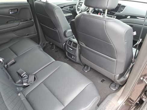 Used 2020 Honda Passport Touring image 11