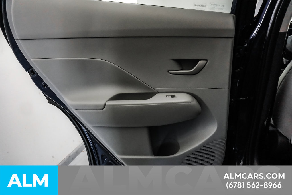 Used 2025 Hyundai Kona SEL AWD/4WD image 49