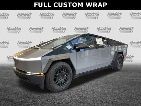 Used 2024 Tesla Cybertruck Cyberbeast AWD/4WD image 6
