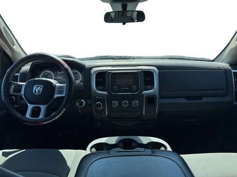Used 2024 RAM 1500 Classic SLT AWD/4WD image 12