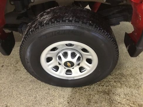 Used 2025 Chevrolet Silverado 3500 W/T image 17