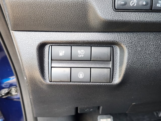 Certified 2025 Nissan Leaf S FWD image 24