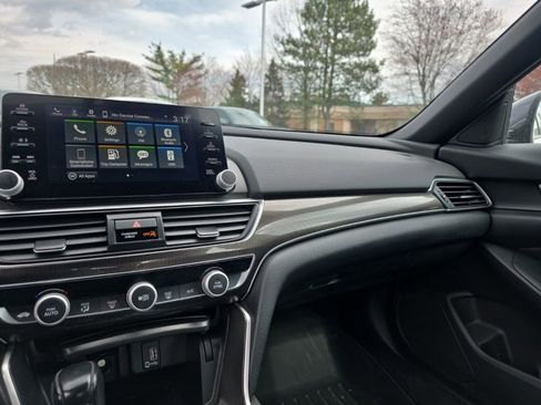 Used 2020 Honda Accord Sport image 19