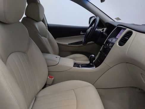 Used 2016 INFINITI QX50 w/ Premium Plus Package image 21