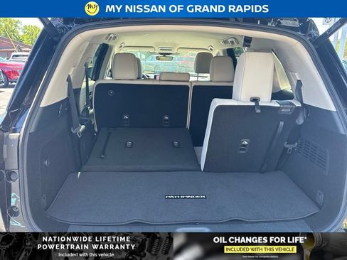 New 2026 Nissan Pathfinder SL AWD/4WD image 24