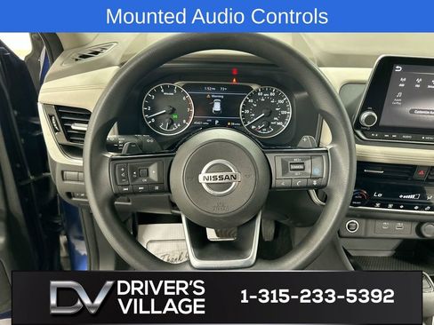 Used 2021 Nissan Rogue SV AWD/4WD image 4