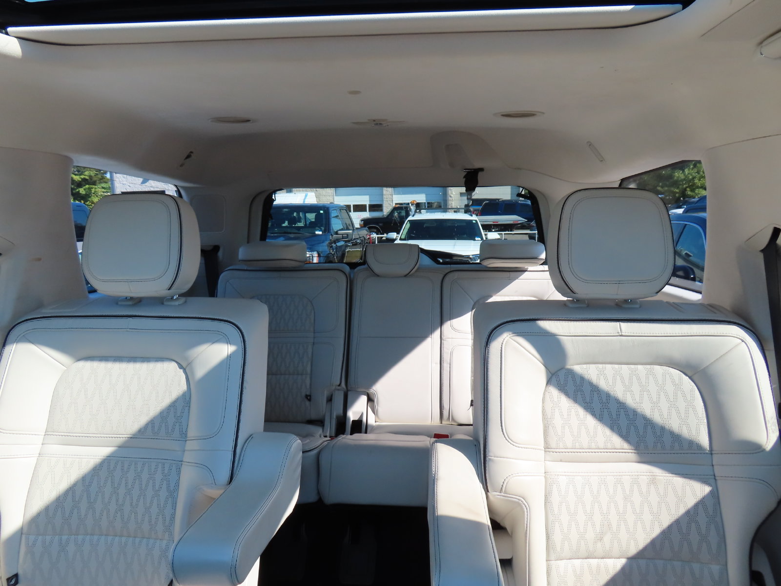 Used 2023 Lincoln Navigator Black Label AWD/4WD image 37