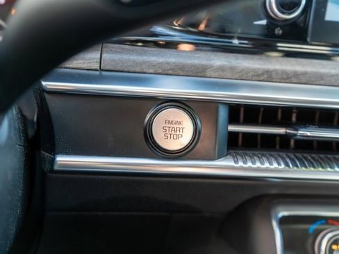 Used 2021 Kia K5 EX image 32