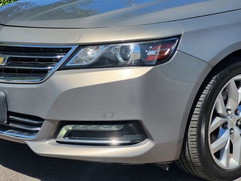 Used 2019 Chevrolet Impala Premier FWD image 5