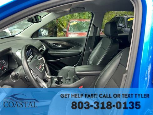 Used 2024 GMC Terrain SLT FWD image 10