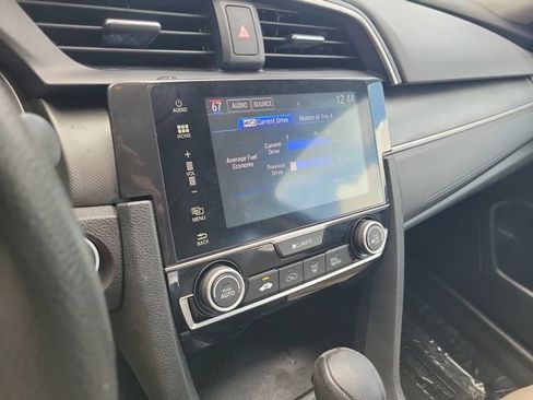 Used 2018 Honda Civic EX image 26