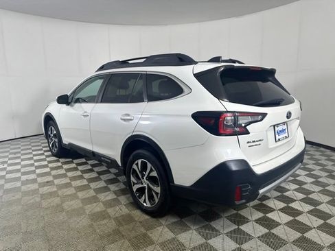 Used 2020 Subaru Outback Limited AWD/4WD image 5