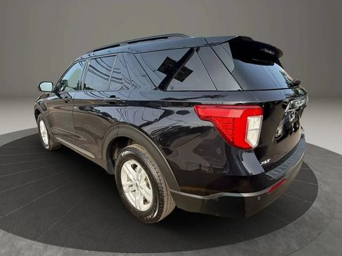 Used 2021 Ford Explorer XLT AWD/4WD image 7