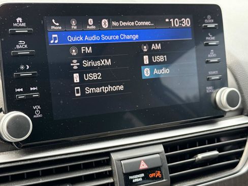 Used 2018 Honda Accord EX image 5