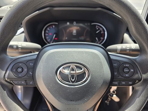 Certified 2024 Toyota RAV4 LE FWD image 23