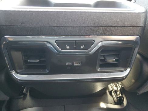 Used 2025 Chevrolet Silverado 1500 High Country image 25