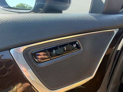 Used 2019 Volvo XC90 T6 Momentum w/ Advanced Package AWD/4WD image 17