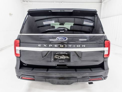 Used 2024 Ford Expedition XLT RWD image 7