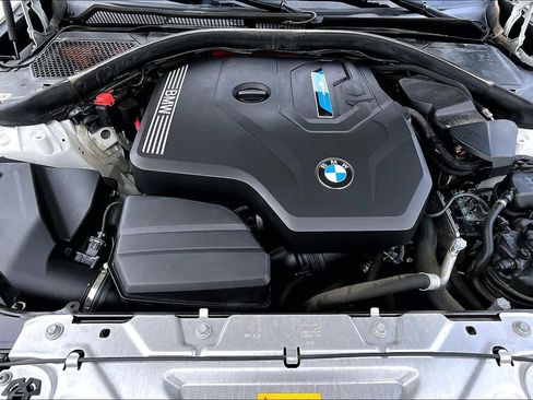 Used 2022 BMW 330e w/ M Sport Package image 28