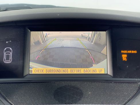 Used 2011 Subaru Tribeca Limited w/ PWR Moonroof & Navigation Pkg image 25