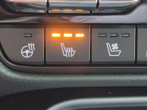 Certified 2026 MAZDA CX-70 3.3 Turbo w/ Premium Plus Pkg AWD/4WD image 19