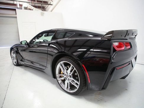 Used 2016 Chevrolet Corvette Stingray Coupe w/ 2LT Preferred Equipment Group RWD image 4