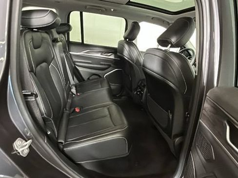 Used 2022 Jeep Grand Cherokee Limited 4xe AWD/4WD image 30