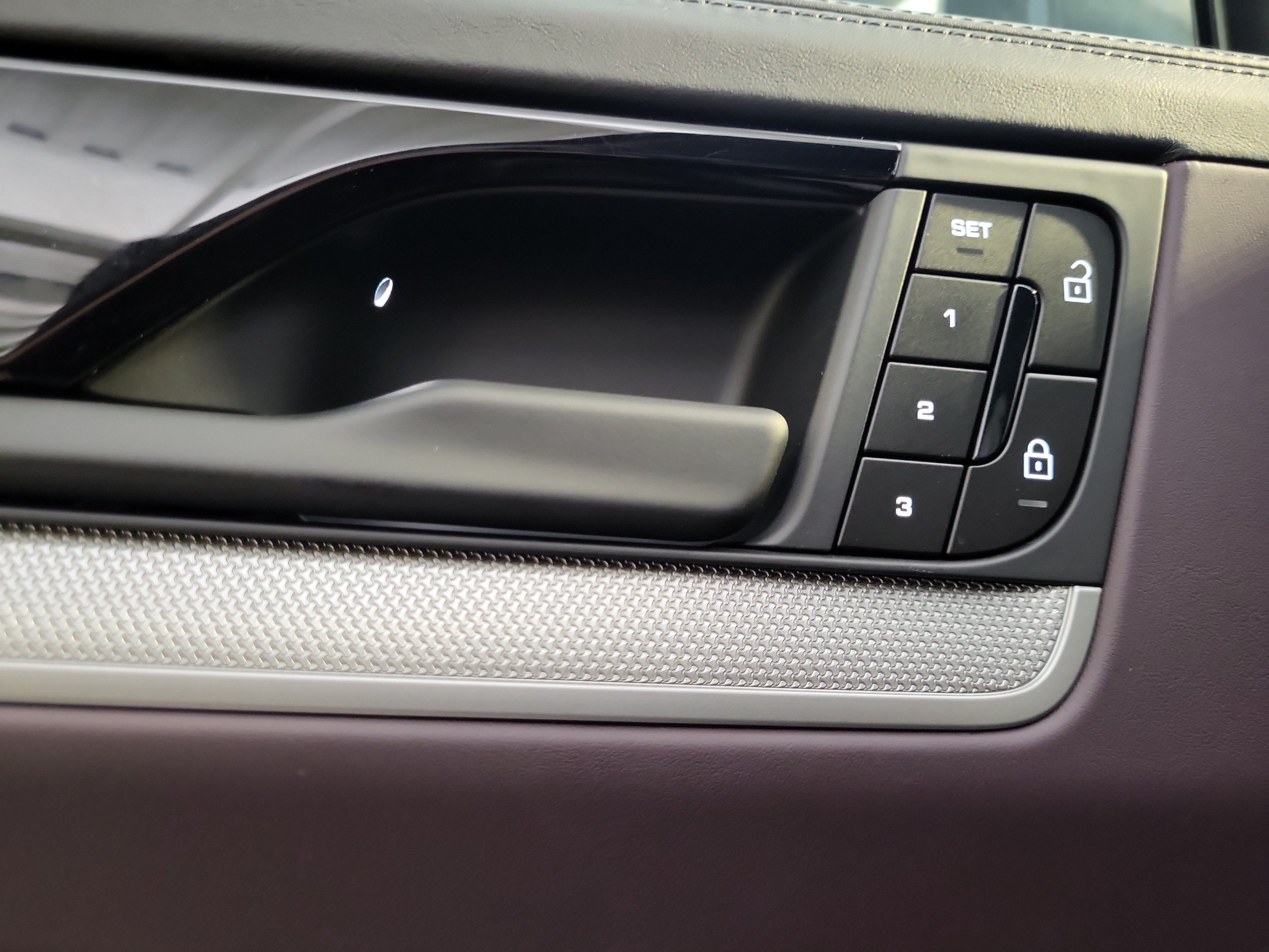 Certified 2026 Porsche Cayenne S AWD/4WD image 19