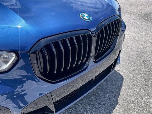 Certified 2023 BMW X5 xDrive45e w/ Executive Package AWD/4WD image 33