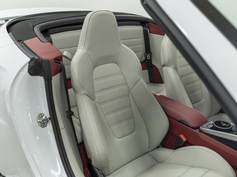 Used 2022 Porsche 911 Turbo S image 46