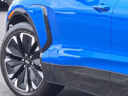 Used 2024 Chevrolet Blazer EV RS image 14